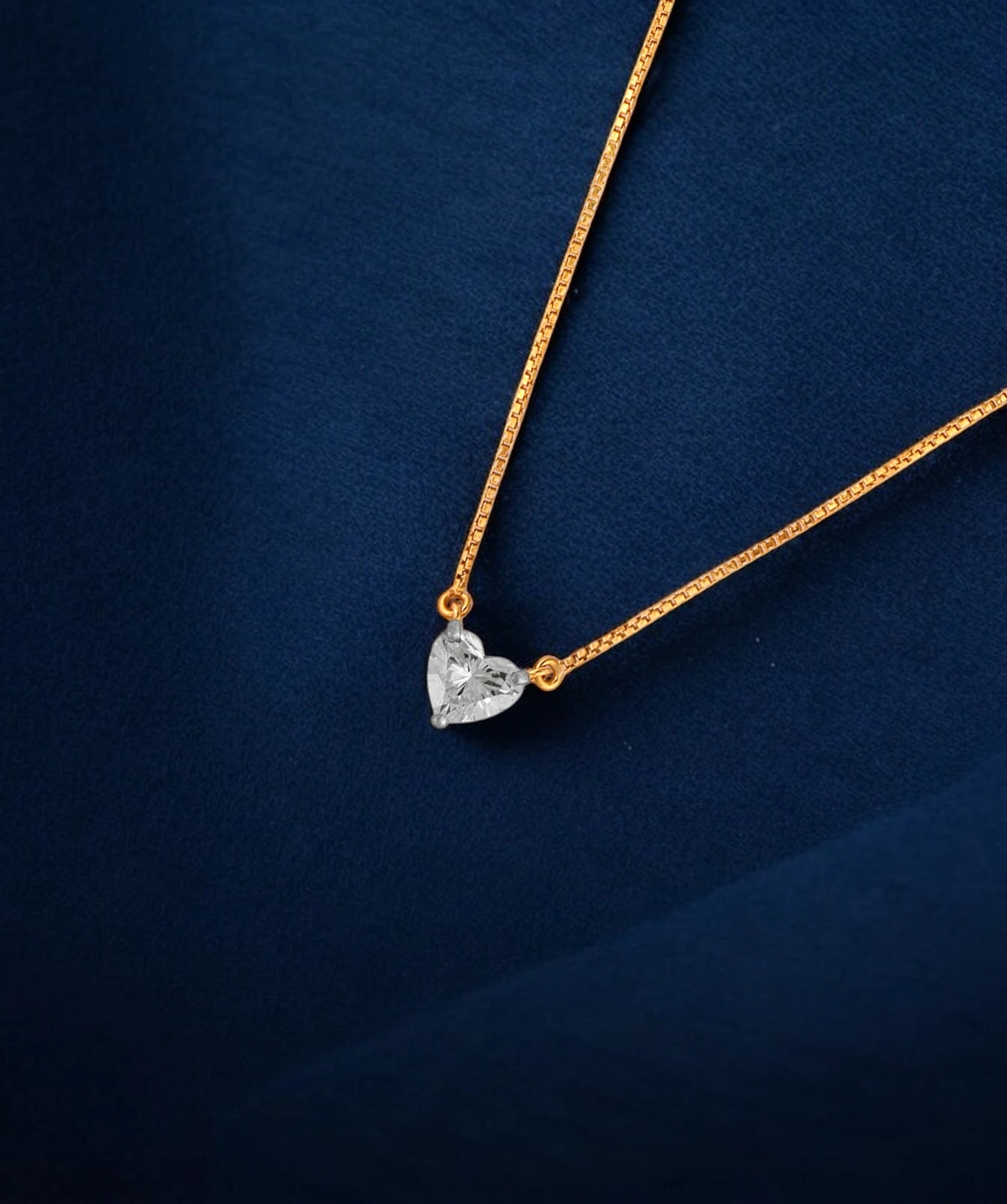 Delicate Heart Pendant- A beautiful lab-grown diamond jewelry piece, showcasing sparkling diamonds set in a stylish design, perfect for special occasions.