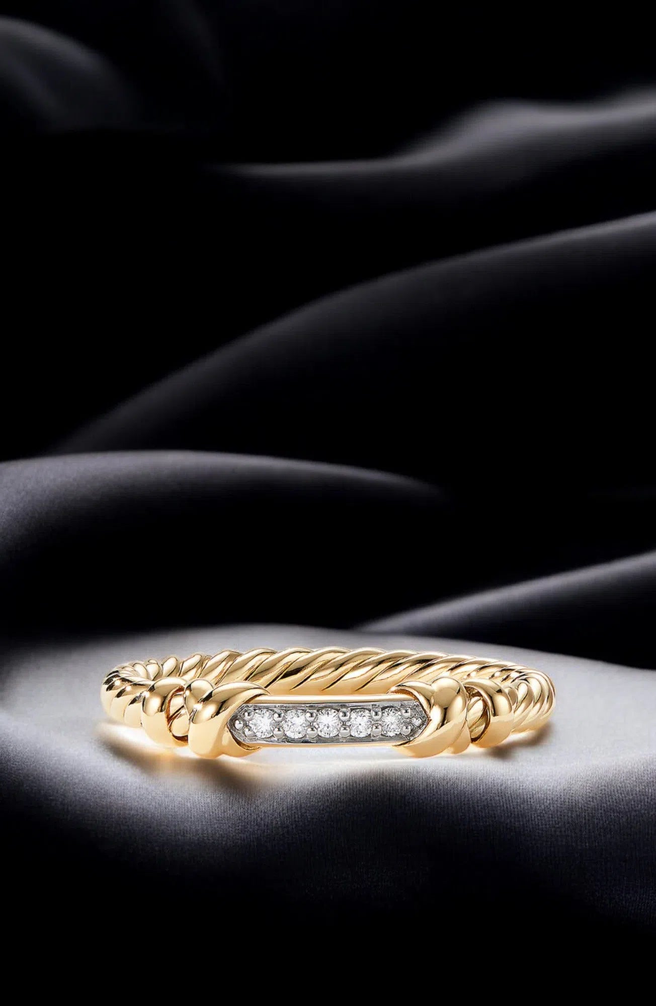 Chic Delicate Ring- A beautiful lab-grown diamond jewelry piece, showcasing sparkling diamonds set in a stylish design, perfect for special occasions.